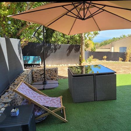 Appartement Tout Equipe En Rez-De-Jardin Entre Gard Et Ardeche Saint-Julien-de-Peyrolas 外观 照片