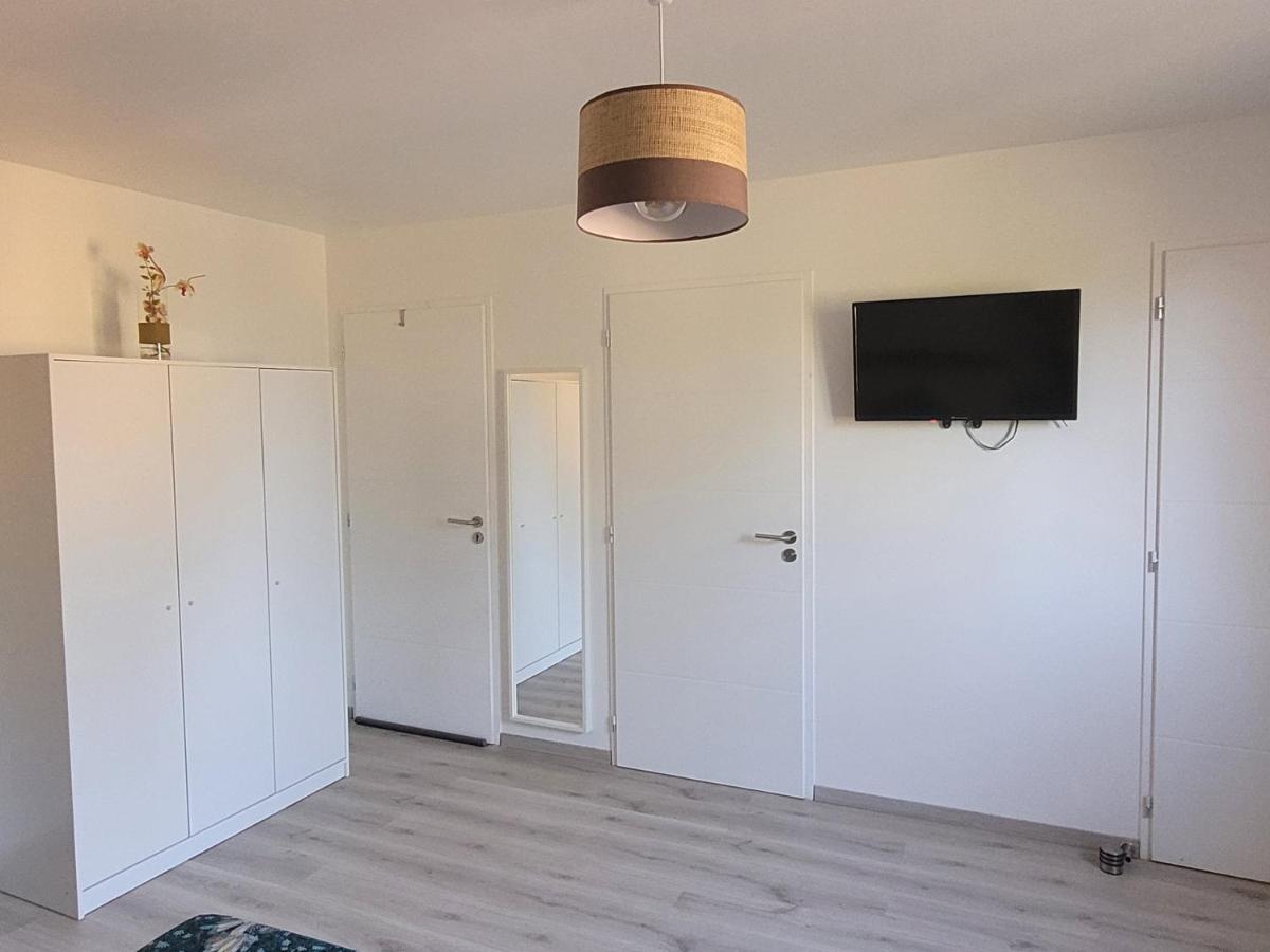 Appartement Tout Equipe En Rez-De-Jardin Entre Gard Et Ardeche Saint-Julien-de-Peyrolas 外观 照片